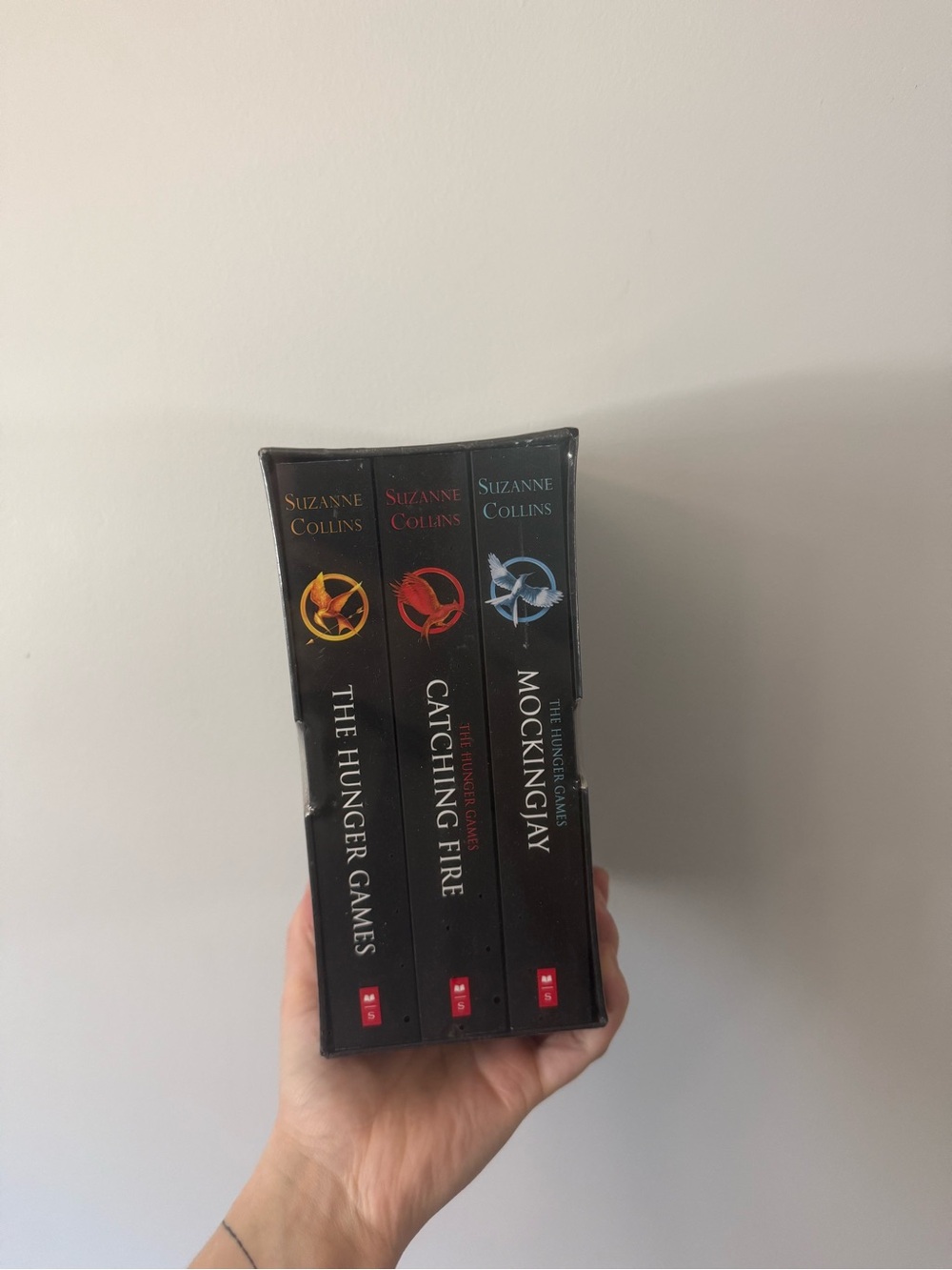 Suzanne Collins The Hunger Games Trilogy Box Set - Black